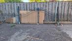 Smeedijzeren hekwerk met inrijpoort, donker groen., Tuin en Terras, Tuinhekken en Hekwerk, Ophalen, Met poort, Gebruikt, Sierhekwerk