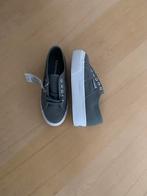 Superga schoenen ( nieuw), Ophalen of Verzenden, Grijs, Superga, Sneakers of Gympen