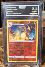 Charizard #25 Pokemon Vivid Voltage Reverse Holo AOG 8,5, Hobby en Vrije tijd, Verzamelkaartspellen | Pokémon, Verzenden, Zo goed als nieuw