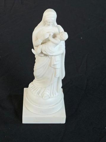 Mariabeeldje met kindje Jezus, mooie details(zie vingertjes) beschikbaar voor biedingen