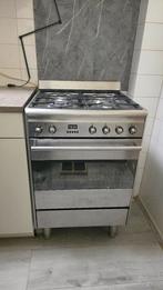 Smeg gasfornuis, Witgoed en Apparatuur, Fornuizen, Ophalen, Gebruikt, 60 cm of meer, 4 kookzones