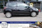 Renault Twingo 1.2 Authentique Trekhaak (bj 2008), Voorwielaandrijving, Gebruikt, 4 cilinders, Zwart