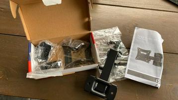 Nieuw in doos isy tv beugel iwb 3000 beschikbaar voor biedingen