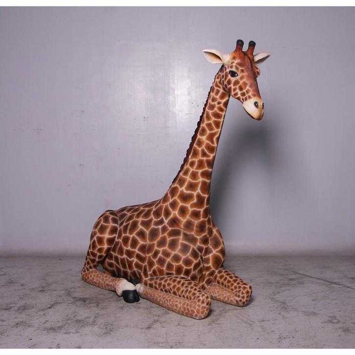 Sitting Giraffe beeld – Giraf Hoogte 200 cm, Verzamelen, Dierenverzamelingen, Nieuw, Ophalen
