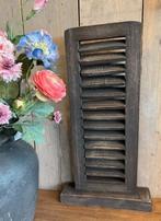 Houten louvre luik op voet 
H 60 x B 22 cm
Maat van de voet, Huis en Inrichting, Woonaccessoires | Overige, Ophalen of Verzenden