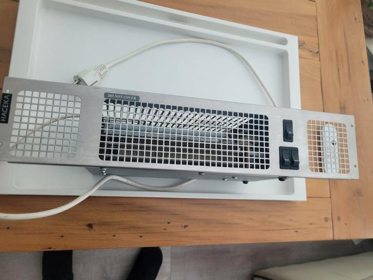 Elektrische Plint Verwarming - Compact en Efficiënt, Witgoed en Apparatuur, Afzuigkappen, Gebruikt, Inbouw, Overige typen, 200 tot 400 m³ per uur