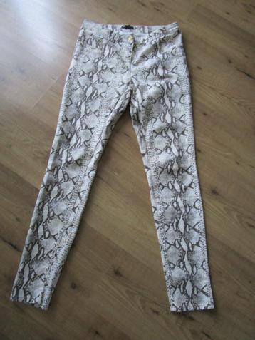 H&M broek maat 38 beschikbaar voor biedingen