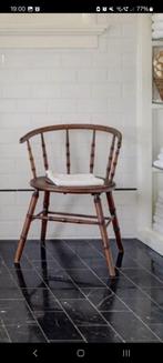 Antieke po-stoel, Ophalen