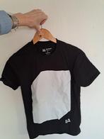 Illuminated Apparel - Glow In the dark shirt - Maat S, Zwart, Ophalen of Verzenden, Zo goed als nieuw, Korte mouw