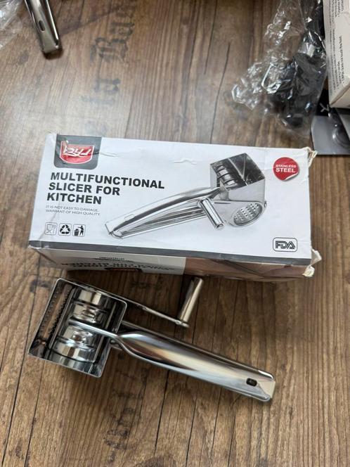 Rest partij keuken spullen 72 stuks, Huis en Inrichting, Keuken | Keukenbenodigdheden, Nieuw, Ophalen