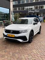 Volkswagen Tiguan 1.4 TSI hybr R-line bsn+ 245PK + garantie, Auto's, Volkswagen, 1800 kg, Zwart, Leder, 1395 cc