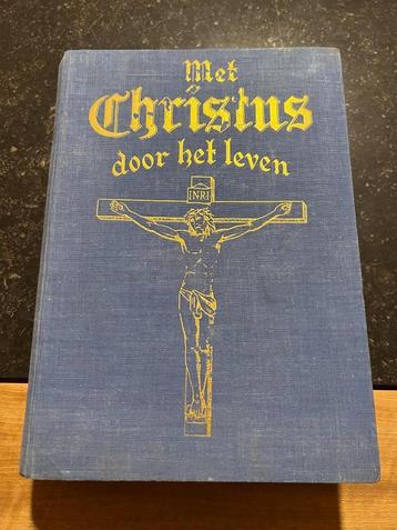 Met Christus door het leven, de liturgie in praktijk gebrach beschikbaar voor biedingen