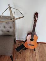 Een houten gitaar, Ophalen, Gebruikt, Western- of Steelstringgitaar