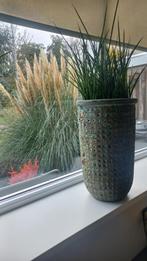 Twee grote stenen bloempotten voor binnen, Tuin en Terras, Bloempotten, Steen, Gebruikt, Rond, Binnen