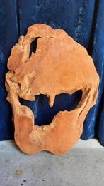 Boomstam ornament €50, Ophalen