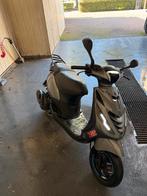 Piaggio Zip 80cc, Fietsen en Brommers, Scooters | Piaggio, Ophalen, Maximaal 45 km/u, Zip, Zo goed als nieuw