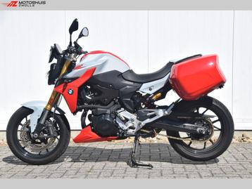 BMW F 900 R (bj 2021) full options, 2 koffers, 24158 km  beschikbaar voor biedingen