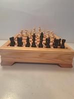 Zeer mooie spellenset - houten schaakspel, Hobby en Vrije tijd, Gezelschapsspellen | Bordspellen, Ophalen of Verzenden, Zo goed als nieuw
