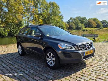 Volvo XC60 2.4 D5 AWD Summum Automaat 2e eigenaar dealer ond beschikbaar voor biedingen