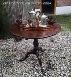Engelse tilt top tafel, 18e eeuw., Ophalen