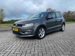 Volkswagen Polo 1.2 TSI 66KW 2014 Grijs, Origineel Nederlands, Te koop, Zilver of Grijs, 5 stoelen