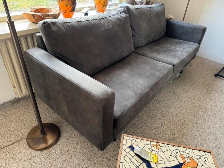 Antraciet 2,5 zits bank, Huis en Inrichting, Banken | Complete zithoeken, Zo goed als nieuw, Stof, Ophalen of Verzenden