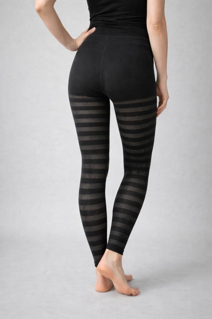 Partij zwarte 50 denier panty's met zilveren lurex, NHP International, Sales@nhp-international.com, Zwart, Ophalen of Verzenden