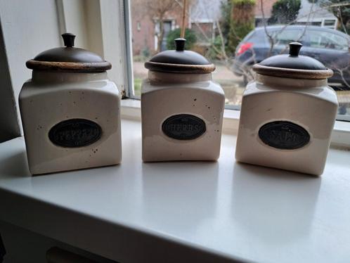 3 keramieken voorraad potten, Huis en Inrichting, Keuken | Potten en Pannen, Gebruikt, Pot, Bus of Blik, Overige materialen, Ophalen of Verzenden