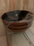 Zigg Zagg Ceramic/ Terracotta Bowl H14.5 B30, Huis en Inrichting, Keuken | Servies, Ophalen, Overige stijlen, Glas, Schaal of Schalen