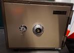 Royal Safe Kluis - Jaren '60/'70 - Combinatie+sleutelslot, Huis en Inrichting, Brandblussers en Brandkasten, Ophalen, Gebruikt