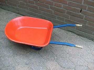 Ijzer kinder kruiwagentje beschikbaar voor biedingen