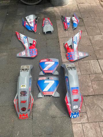 Plastic set Ktm/Husqy 2019/2022 beschikbaar voor biedingen