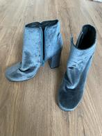 Enkellaarsjes maat 39, Ophalen of Verzenden, Zo goed als nieuw, Blauw