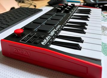 Akai MPK mini mk3 beschikbaar voor biedingen