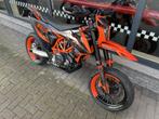 KTM 690 SMC R ABS 2022, Bedrijf, SuperMoto