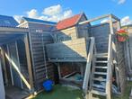 Speelhuis met dak, zandbak, trapje, ramen en deur, Tuin en Terras, Ophalen, Overige typen, 1 raam, Hout