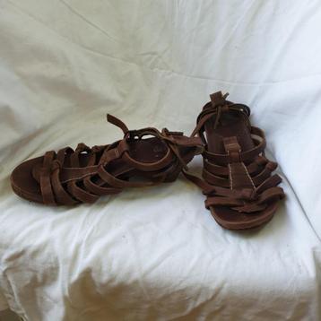 Gave bruine leren sandalen mt 37 merk van Dalen beschikbaar voor biedingen