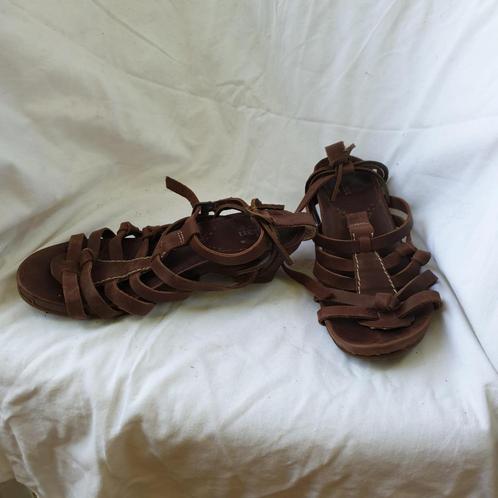 Gave bruine leren sandalen mt 37 merk van Dalen, Kleding | Dames, Schoenen, Zo goed als nieuw, Sandalen of Muiltjes, Bruin, Ophalen of Verzenden