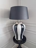 Eichholtz XXL tafellamp schemerlamp zwart wit groot, Huis en Inrichting, Lampen | Tafellampen, Ophalen, Overige materialen, Eichholtz richmond Eric kuster stijl