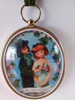 Vintage wandhanger medallion Raymond Peynet, zeldzaam, Antiek en Kunst, Curiosa en Brocante, Ophalen of Verzenden