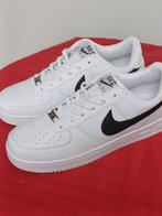 Air Force 1.  Maat: 44., Kleding | Heren, Schoenen, Wit, Nieuw, Ophalen of Verzenden, Sneakers of Gympen
