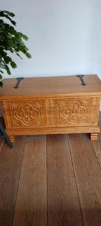 Mooie houten dekenkist, Huis en Inrichting, Woonaccessoires | Kisten, Ophalen, Minder dan 50 cm, Gebruikt, Eikenhout