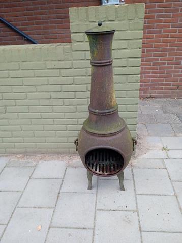 Gietijzeren tuinhaard, weinig gebruikt €40 beschikbaar voor biedingen