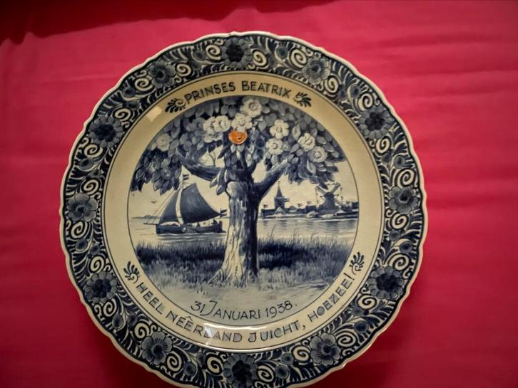 Wandbord delft blauw Prinses Beatrix, Antiek en Kunst, Antiek | Wandborden en Tegels, Ophalen of Verzenden