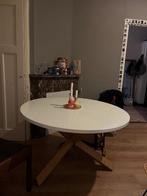 Ronde tafel (gratis), Huis en Inrichting, Tafels | Eettafels, Ophalen, Gebruikt, Rond, 100 tot 150 cm