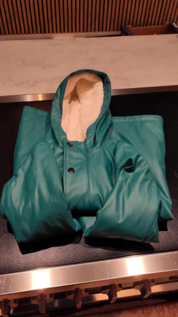 Hema Regenjasje Gevoerd - Maat 122-128, Kinderen en Baby's, Kinderkleding | Maat 122, Ophalen of Verzenden
