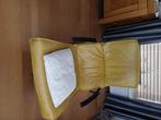 Leren stoel mosterdgeel, Huis en Inrichting, Fauteuils, Ophalen of Verzenden, Gebruikt, 75 tot 100 cm, 50 tot 75 cm