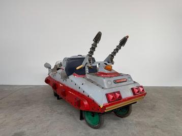 Italiaanse SBF futuristische gevechtsauto uit de late 60 beschikbaar voor biedingen