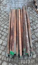 Piketpaaltjes hardhout 120 cm +/- 40 stuks, Doe-het-zelf en Verbouw, Ophalen, Gebruikt, 25 tot 50 mm, Minder dan 200 cm