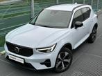 Volvo XC40 2.0 B4 Plus Dark Mild hybrid Automaat, 19 inch R-, Auto's, Volvo, Gebruikt, 4 cilinders, Blauw, Origineel Nederlands